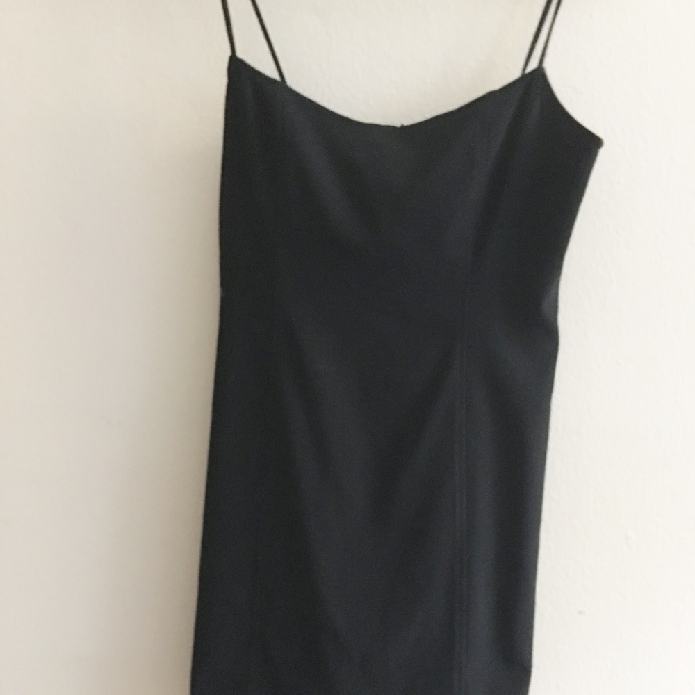 BCBG MAX AZARIA BLACK COCKTAIL DRESS
